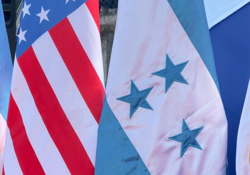 Honduras bajo el fuego golpista de la derecha y la Embajada de Estados Unidos