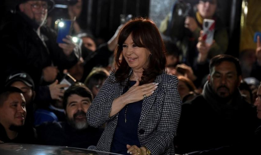  Izquierda Latinoamericana solidariza con Cristina Fernández ante intento de asesinarla.